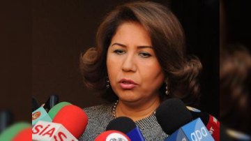 "Danışmamaqdansa, danışmaq daha yaxşıdır"