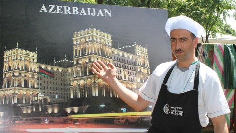Azərbaycanın Özbəkistandakı səfirliyi diplomatların milli yeməklər festivalına qatılıb - FOTOLAR
