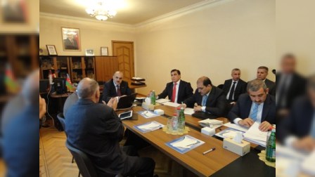 Səlim Müslümov 7 rayonun şikayətçilərini qəbul edib