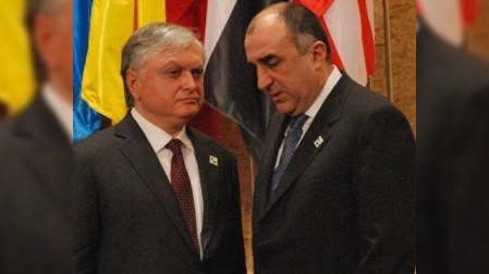 Elmar Məmmədyarov erməni nazirlə görüşdü