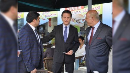 Azərbaycanın keçmiş döyüşçüsü türkiyəli deputatla görüşüb - FOTOLAR