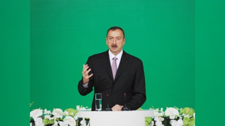 İlham Əliyev: “Ya hərb yolu, ya sülh yolu! Biz hər iki varianta hazırıq” 