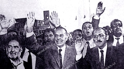 Bir şəklin tarixçəsi: Heydər Əliyev və İsa Qəmbər Naxçıvanda bir yerdə