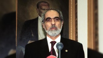 “Elçibəyin yubileyinin dövlət səviyyəsində qeyd olunacağını gözləyirik” 