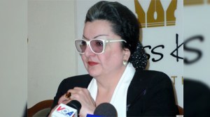Lalə Şövkət geri çəkildi - Liberal Partiya Rüstəm İbrahimbəyovun namizədliyini irəli sürdü 