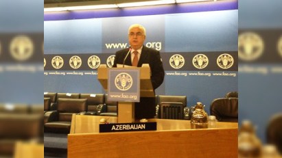 İsmət Abbasov regional strateji planlardan danışıb 