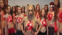 Çılpaq qızlardan Ərdoğana etiraz - FOTO+VİDEO