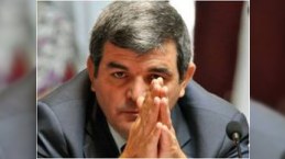 Keçmiş silahdaşı Əbülfəz Eçibəyin siyasi irsini tənqid etdi