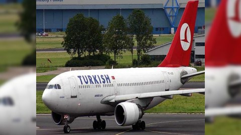 “Türk Hava Yolları”: “Bakı-Antalya reysi ilə uçan təyyarədə texniki nasazlıq aradan qaldırılıb” 