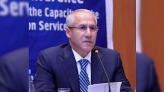 Nazir əhalini qəbul edəcək