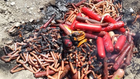Sumqayıtda tərkibi naməlum 183 kq kolbasa satışdan çıxarılıb - FOTO