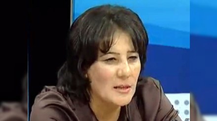 Əli Kərimlinin müavinini "yumurta atəşi"nə tutdular - OLAY