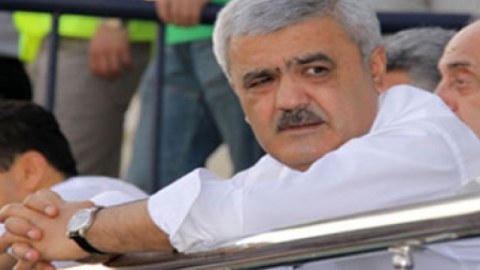 Rövnəq Abdullayev Dövlət Neft Şirkətində işçilərin sayını AZALDIB