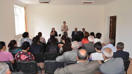 Gədəbəyin deputatı 200 seçicisini dinləyib - FOTO