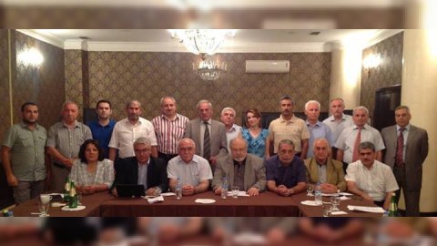 Milli Şura Tiflisdə BƏYANAT verdi - Putinə və ABŞ Konqresinə müraciət ediləcək