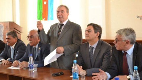 Milli Şura Məzahir Pənahova etiraz etdi