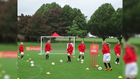 Nigar Mirzəliyeva "M.Y." Yay Futbol Məktəbində - FOTOLAR