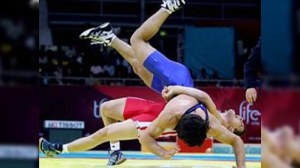 Güləşçilərimiz ilk yarış günü iki medal qazandı