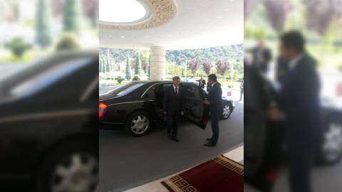 Qırğızıstan prezidenti Qəbələyə gəldi