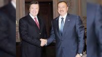  İlham Əliyev Yanukoviçi təbrik etdi