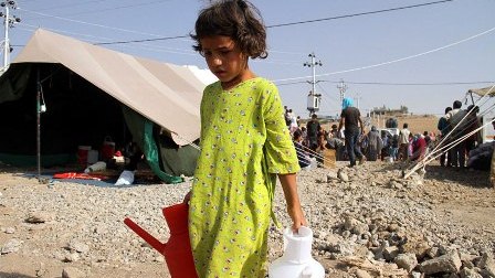 Qaçqın uşaqlar - FOTOREPORTAJ