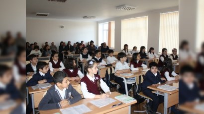 Təhsil eksperti uşaq bağçaları ilə bağlı deputatlara çağırış etdi