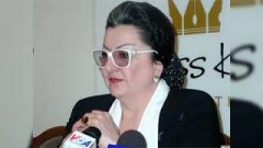 Lalə Şövkət Cəmil Həsənliyə söz verdi