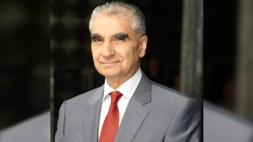 Sabiq deputatın rektor olduğu Azərbaycan Universitetində biabırçılıq