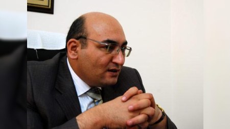 İqbal Ağazadə debatlardan tez getməsini izah etdi: “Düz edib studiyadan gedirəm”