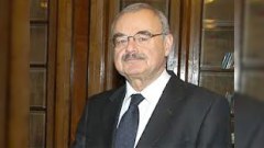 Artur Rəsizadə büdcə zərfini prezidentə təqdim etdi
