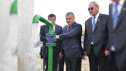 “Azərsu” Salyanda bir kəndi əziyyətdən qurtardı - FOTOLAR