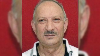 Misir Mərdanovun işdən çıxartdığı müəllimi Mikayıl Cabbarov məktəbə qaytardı