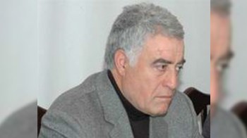 İlyas İsmayılov namizədlərlə debata girdi
