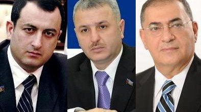 “Bakılı deputatlar” seçki məntəqələrini dolaşır