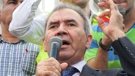 Konstitusiya Məhkəməsində Cəmil Həsənliyə söz verilməyib