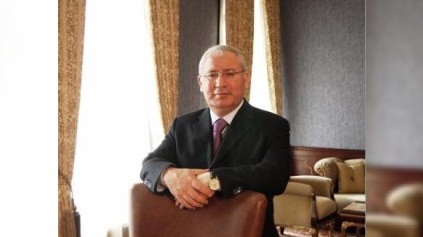 Milli Məclisin komitə sədri təzə nazirlərdən yazdı