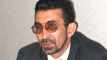 Qənimət Zahid ictimaiyyətdən kömək istədi