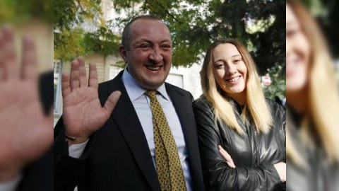 Gürcüstanın yeni prezidenti-TƏRCÜMEYİ-HAL