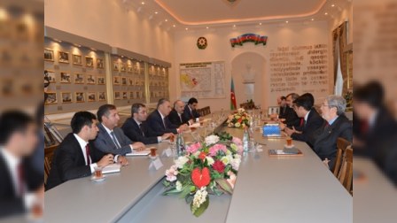 Əli Həsənov: “Bu il isə qaçqın-köçkünlərə 700 milyon dollar sərf olunub”