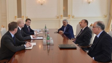 İlham Əliyev bp şirkətinin icraçı direktorunu qəbul edib 