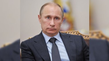 Putindən yeni QAYDA: Miqrantlar Rusiyaya yalnız xarici pasportla buraxılacaq 