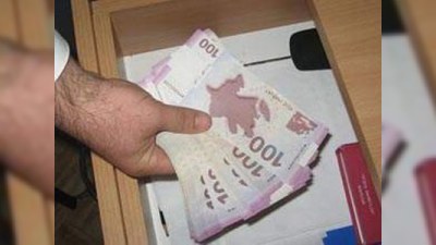Hökumət iki siyasi partiyanın büdcədən aldığı pulu azaldır