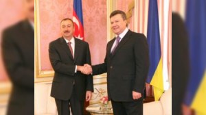 Azərbaycan və Ukrayna prezidentləri bir-birini təltif etdilər