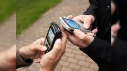 Telefon şüası bizi necə “yeyir”- ARAŞDIRMA