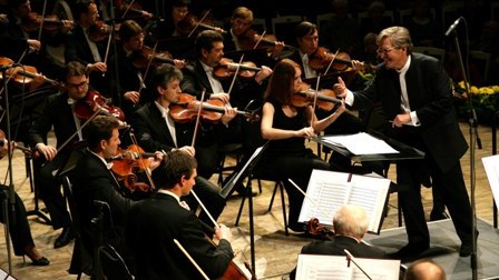 Çaykovski adına Böyük Simfonik Orkestr Heydər Əliyev Mərkəzində çıxış edəcək