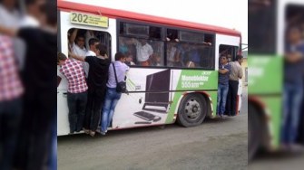 Nəqliyyat Nazirliyi: “Avtobuslarda gedişhaqqının artımı üçün Tarif Şurasına müraciət olunmayıb”