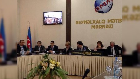 QHT sədri telekanalları qınadı: “Uşaqların hesabına reytinq qazanırsız”
