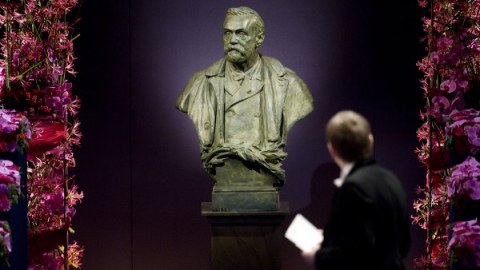 Bu gün Nobel mükafatları veriləcək