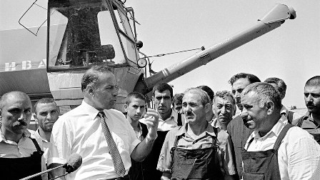 Heydər Əliyevə aid fotoalbomun təqdimatı olub-FOTOLAR