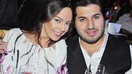 Rza Zərrabın Ebru Gündeşə bağışladığı MAHNI 